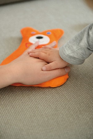 Almofada Térmica Infantil Balu 20 cm Sementes de Cereja